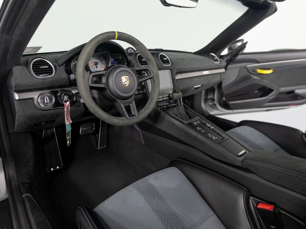 Certified 2025 Porsche 718 Boxster Spyder RS image 16
