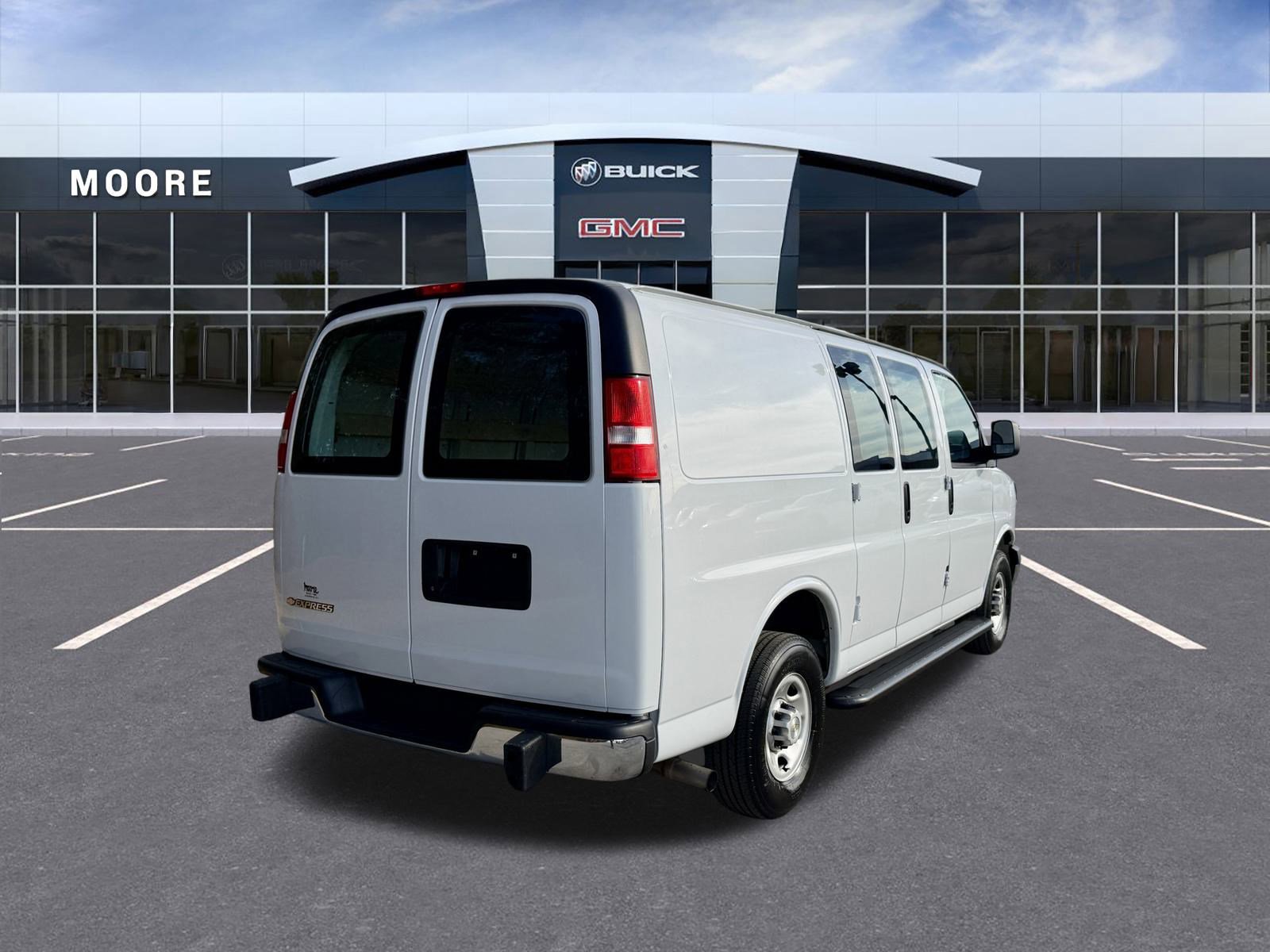 Used 2024 Chevrolet Express 2500 Work Van w/ Driver Convenience Package image 3