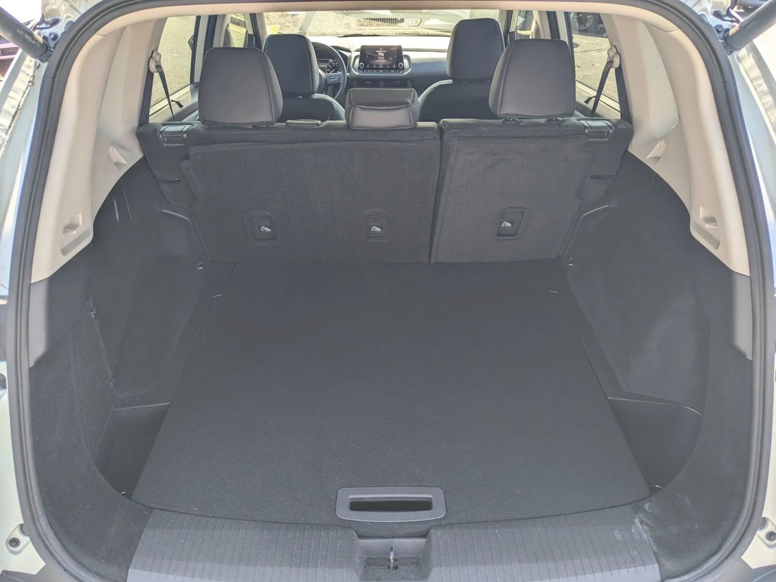 Certified 2023 Nissan Rogue SV w/ SV Premium B Package FWD image 16