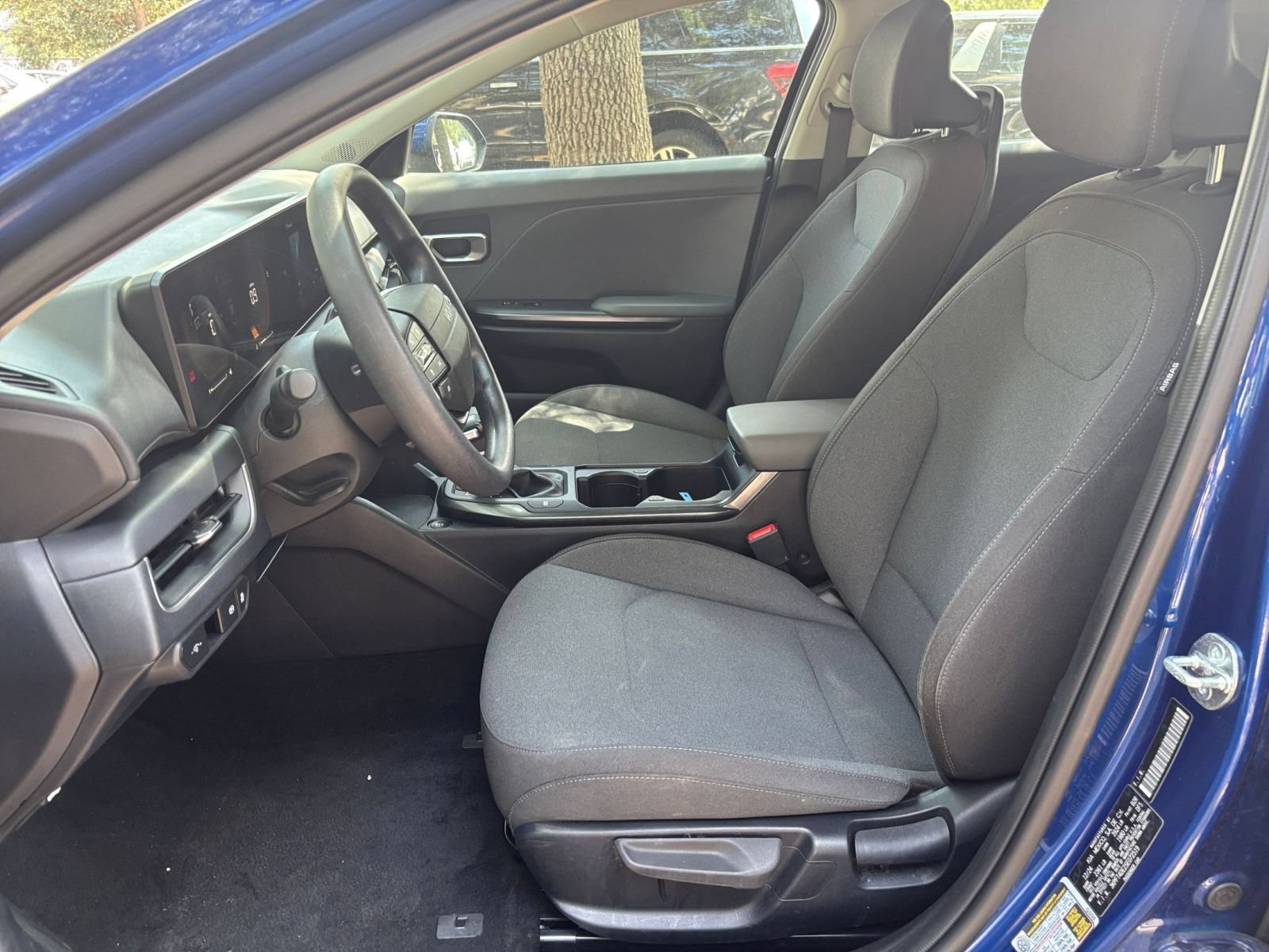 Used 2025 Kia K4 FWD image 26