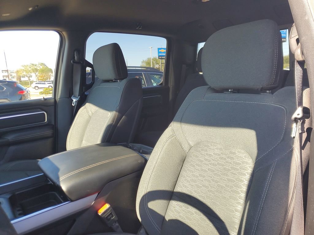 Used 2025 RAM 1500 Lone Star image 15