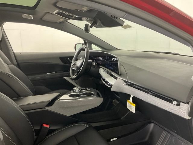 New 2026 Cadillac Optiq Luxury 1 w/ LPO, Floor Liner Package AWD/4WD image 27