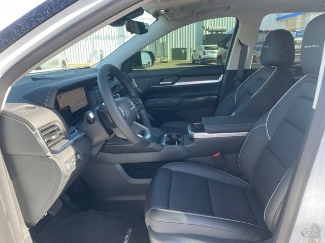Used 2026 GMC Terrain Denali AWD/4WD image 17