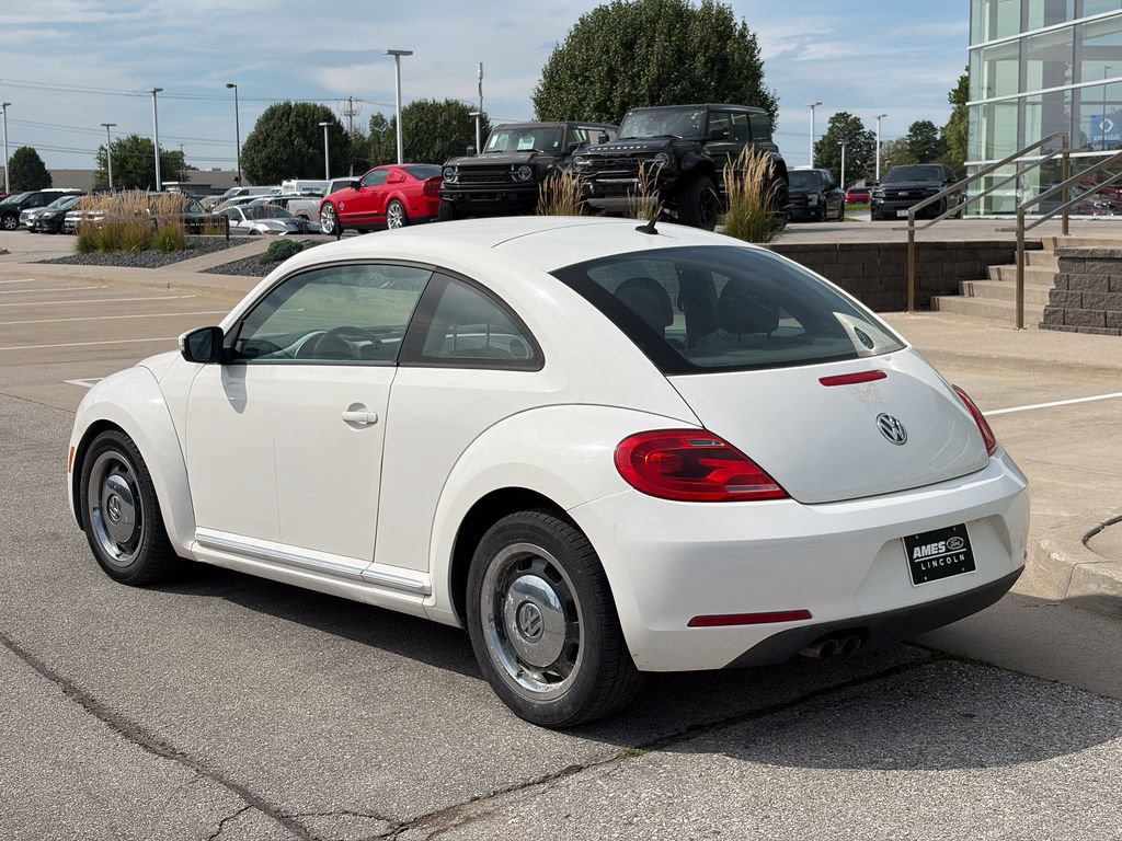 Used 2012 Volkswagen Beetle 2.5 FWD image 4