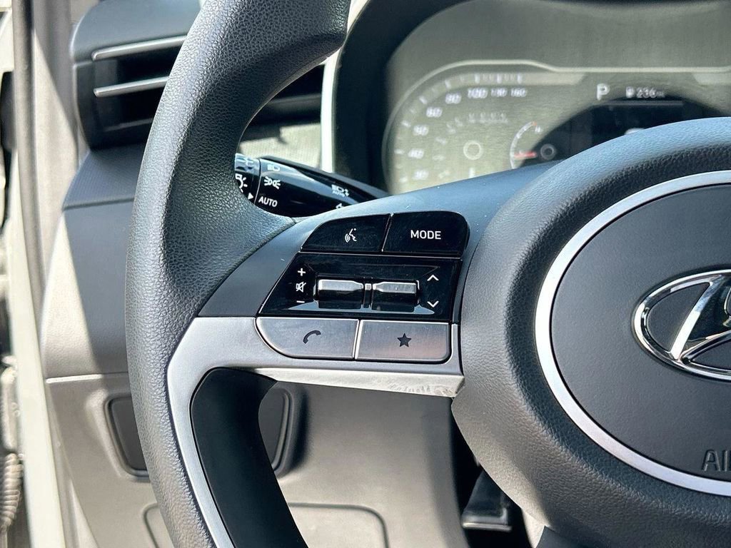 Certified 2024 Hyundai Santa Cruz SEL image 30