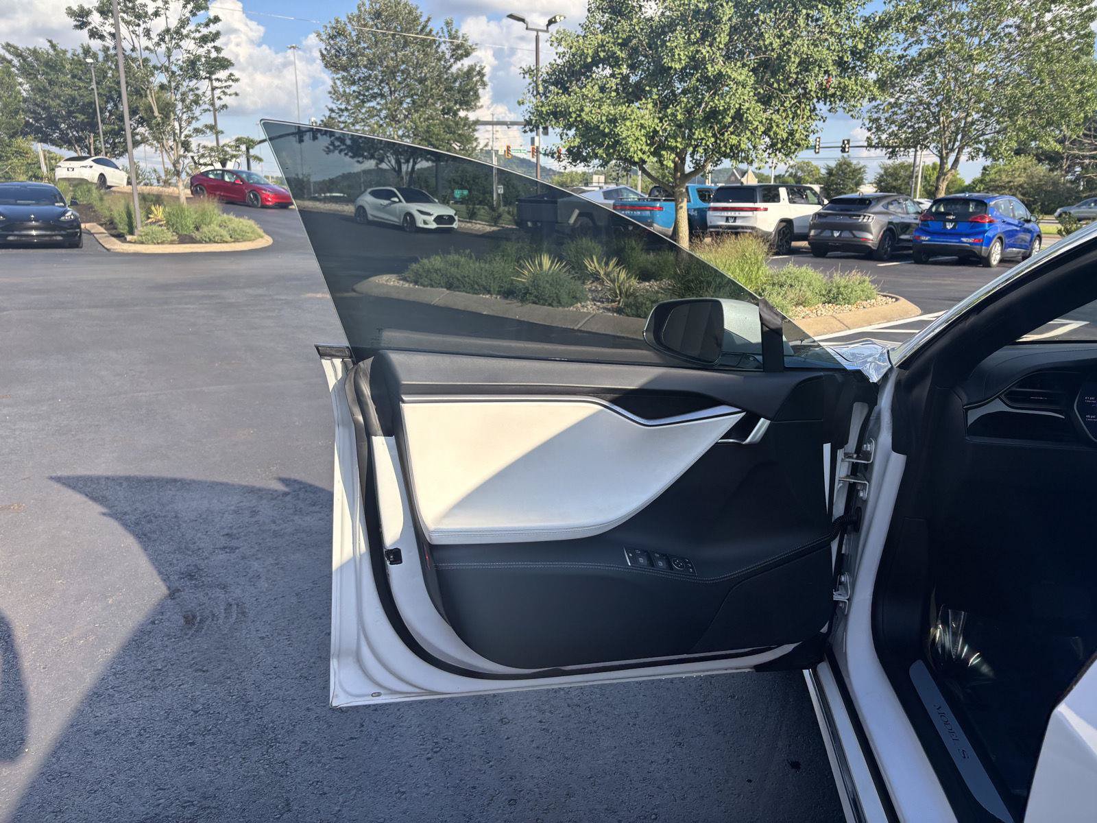 Used 2021 Tesla Model S Long Range AWD/4WD image 25