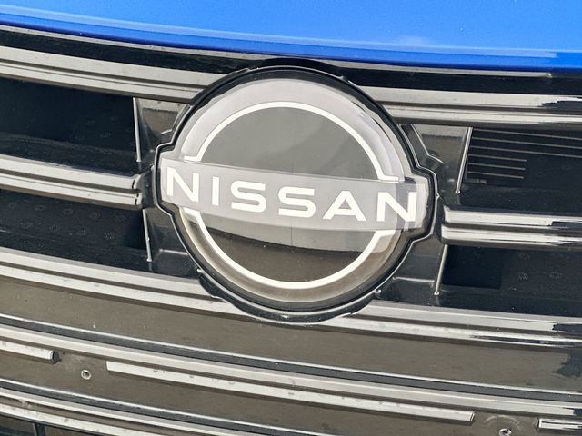 Used 2024 Nissan Versa SR FWD image 22