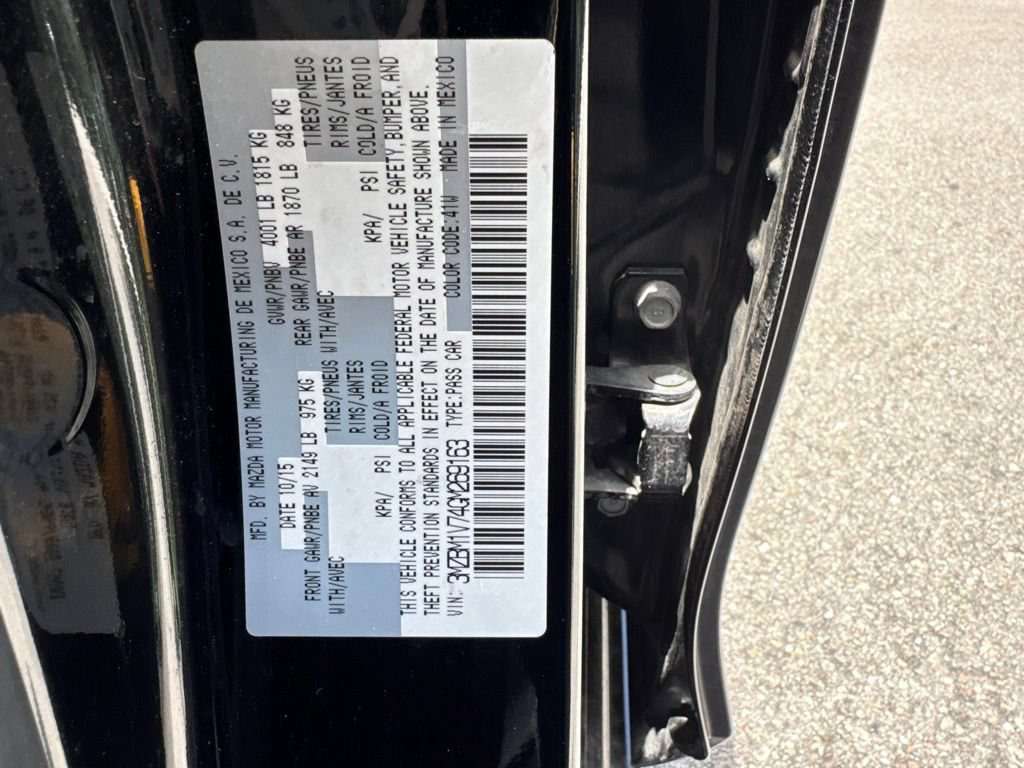 Used 2016 MAZDA MAZDA3 i Touring FWD image 14