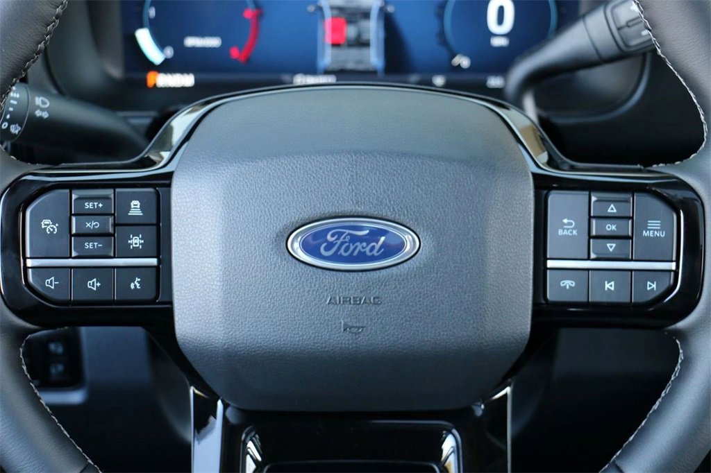 New 2026 Ford F250 Lariat w/ Black Appearance Package image 28