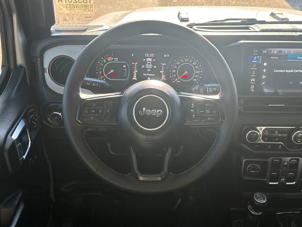 Used 2024 Jeep Wrangler Sport S image 14