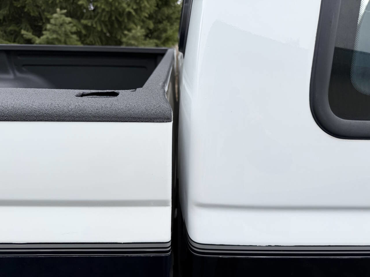 Used 1993 Ford F250 XLT image 42