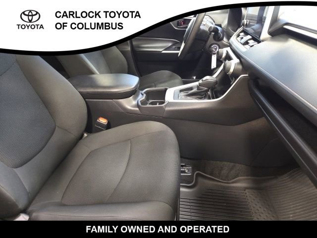 Used 2024 Toyota RAV4 LE FWD image 20