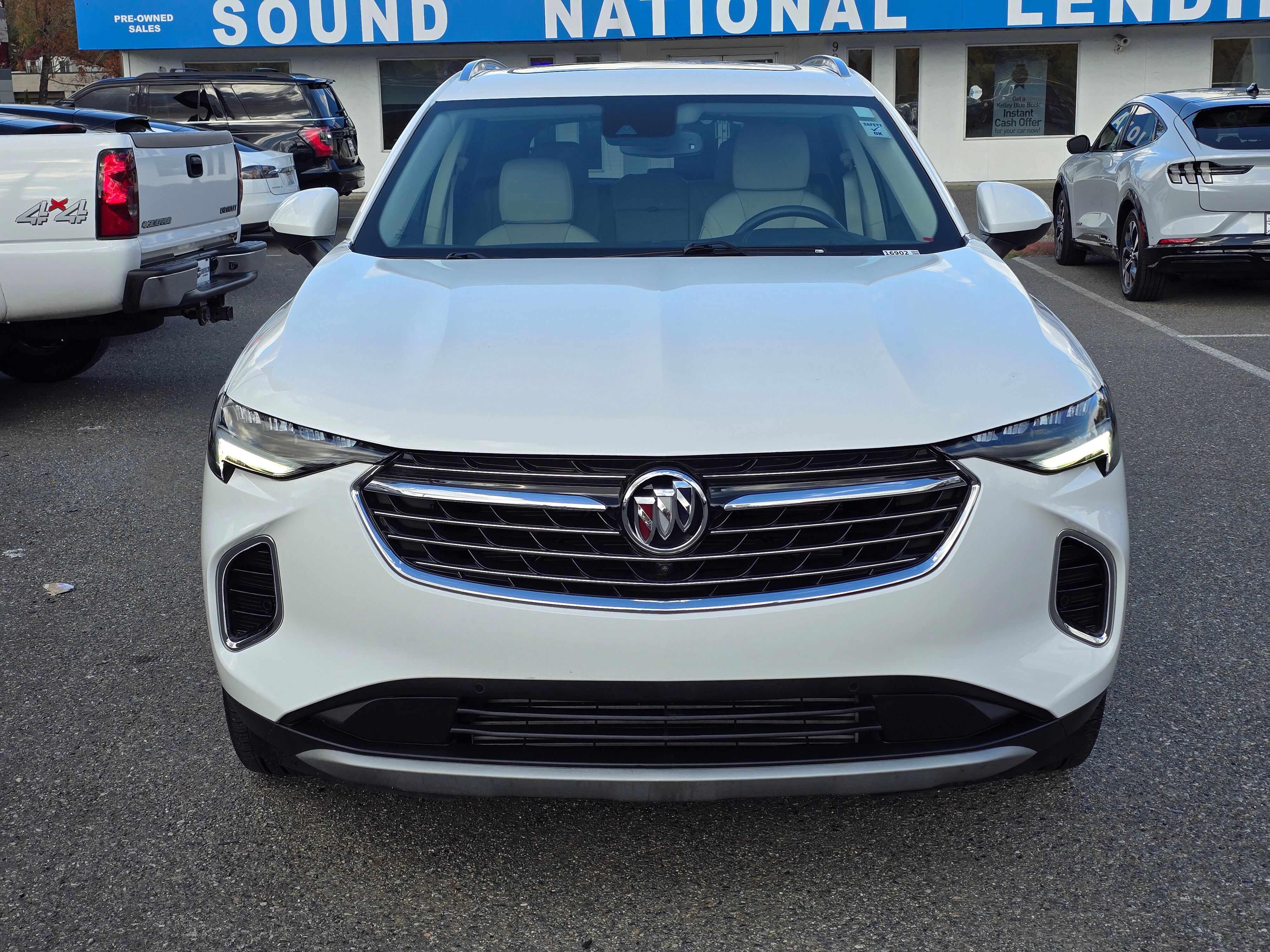 Used 2022 Buick Envision Essence w/ Technology Package I AWD/4WD image 8