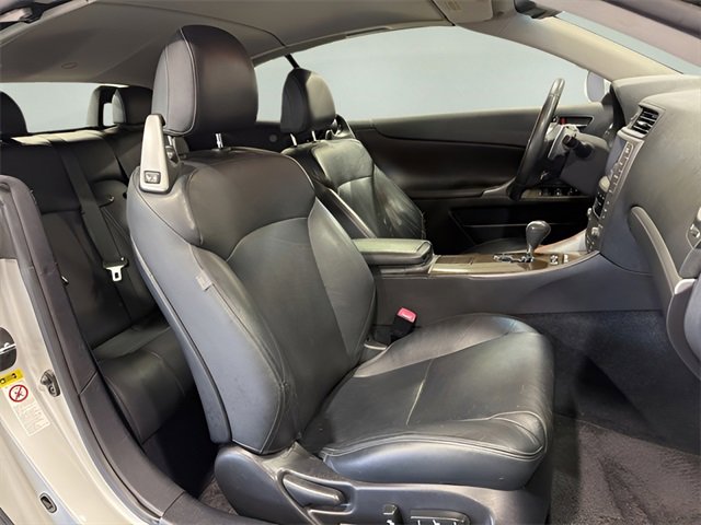 Used 2011 Lexus IS 250C image 16