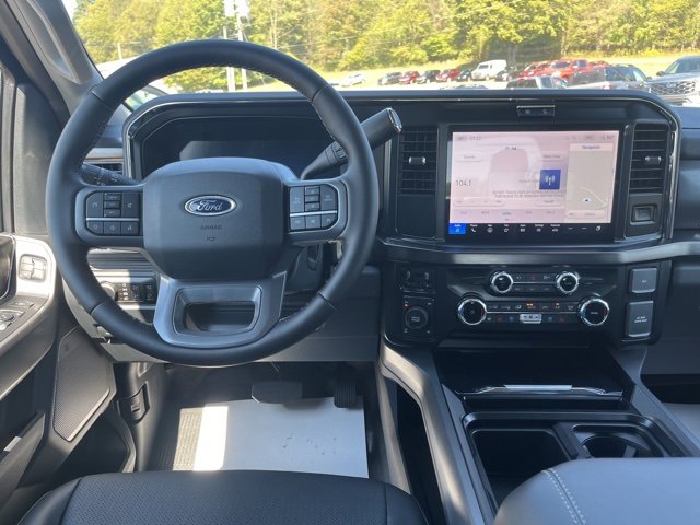 New 2026 Ford F350 Lariat image 20