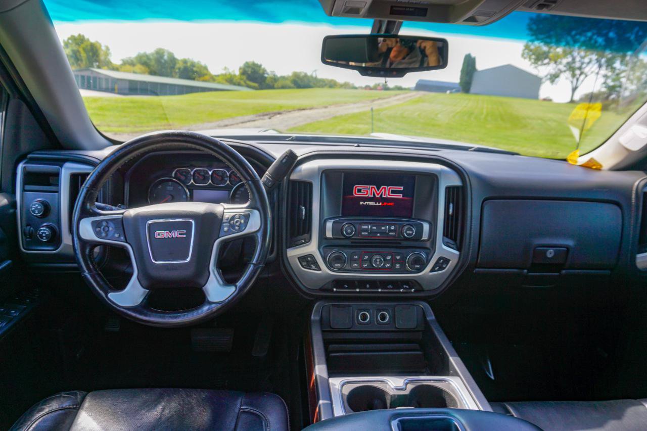 Used 2015 GMC Sierra 1500 SLT w/ SLT Crew Cab Value Package AWD/4WD image 9