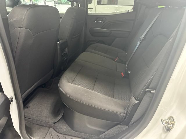 Used 2024 Chevrolet Colorado LT w/ LT Convenience Package II AWD/4WD image 29