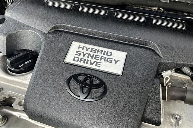 Used 2018 Toyota Avalon Limited w/ Protection Package FWD image 31