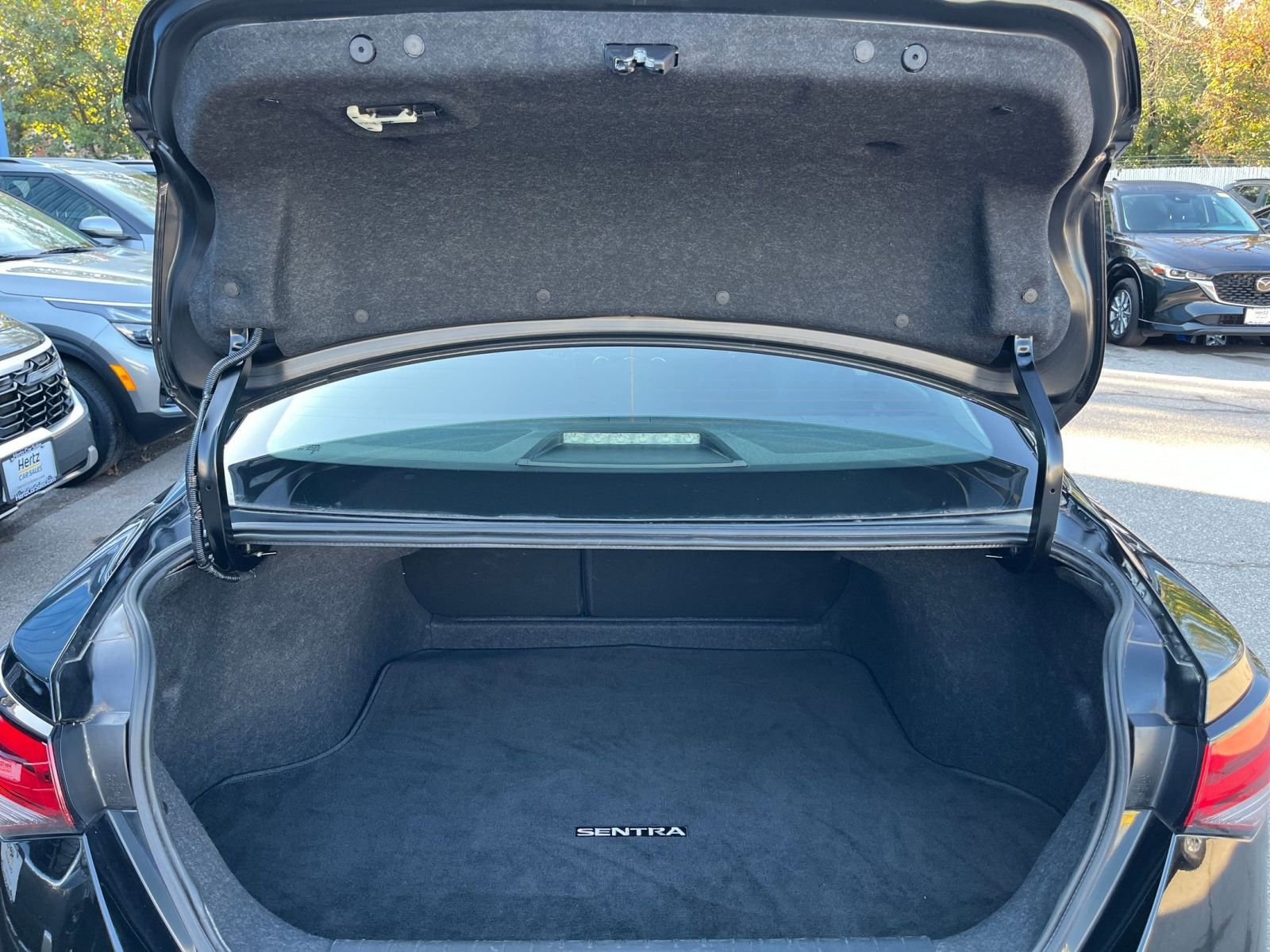 Used 2024 Nissan Sentra SV image 29