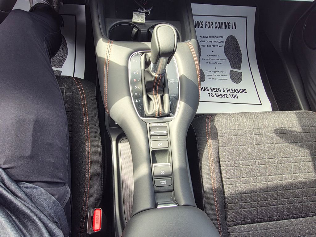 New 2026 Honda HR-V Sport image 18