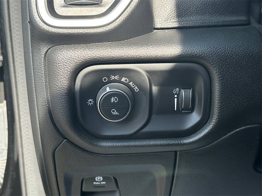 Used 2022 RAM 1500 Big Horn image 31