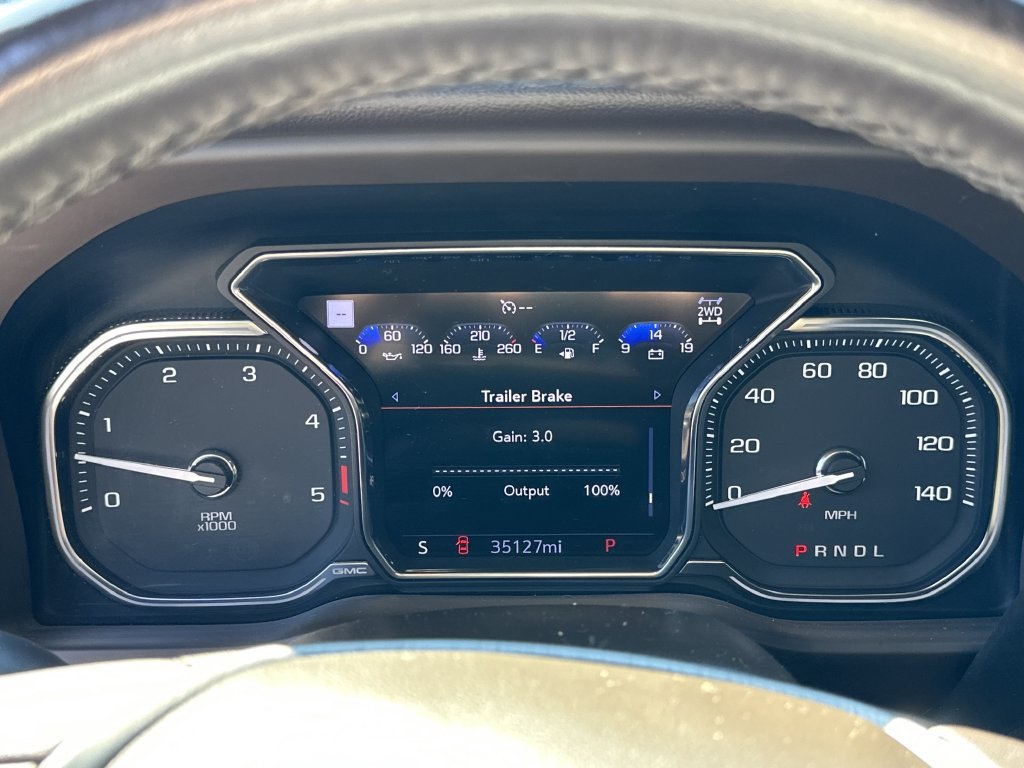 Used 2023 GMC Sierra 3500 Denali w/ Denali Ultimate Package AWD/4WD image 13
