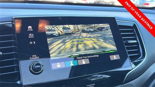 Used 2022 Honda Pilot TrailSport image 31