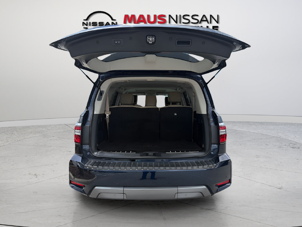 Used 2021 Nissan Armada Platinum RWD image 10