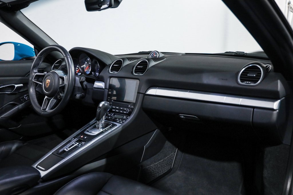 Used 2018 Porsche 718 Boxster S image 34