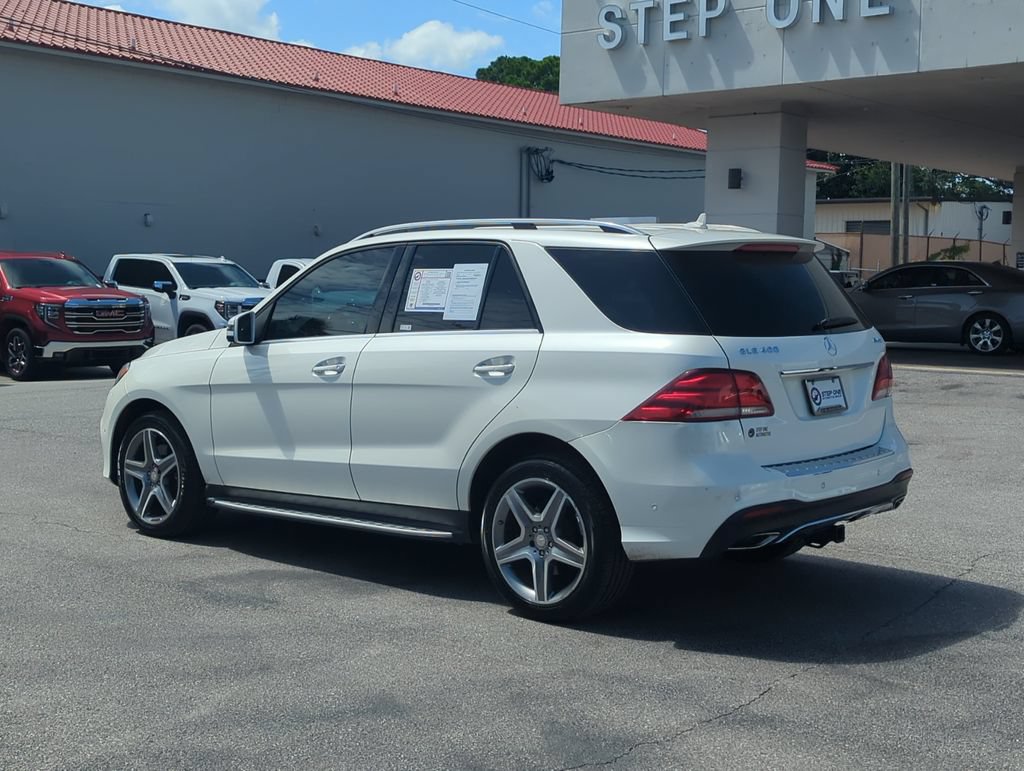 Used 2016 Mercedes-Benz GLE 400 4MATIC image 4