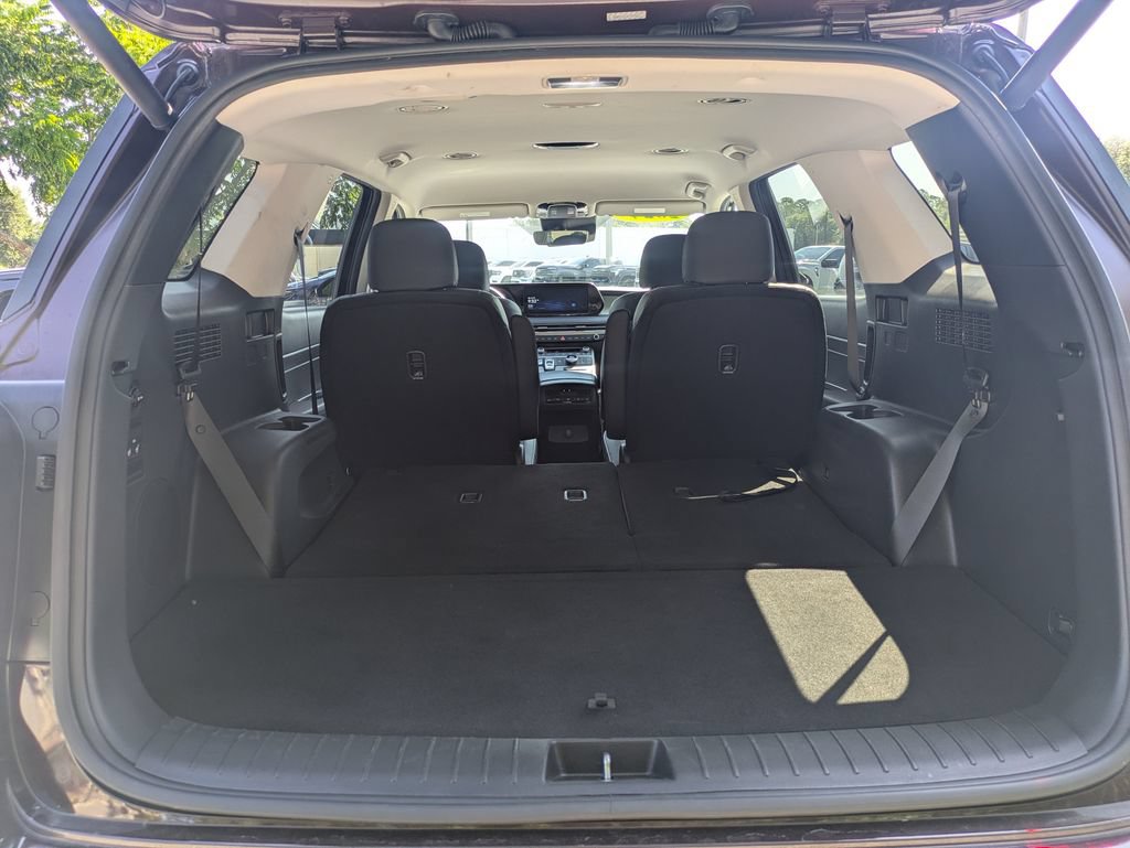 Used 2024 Hyundai Palisade SEL FWD image 12
