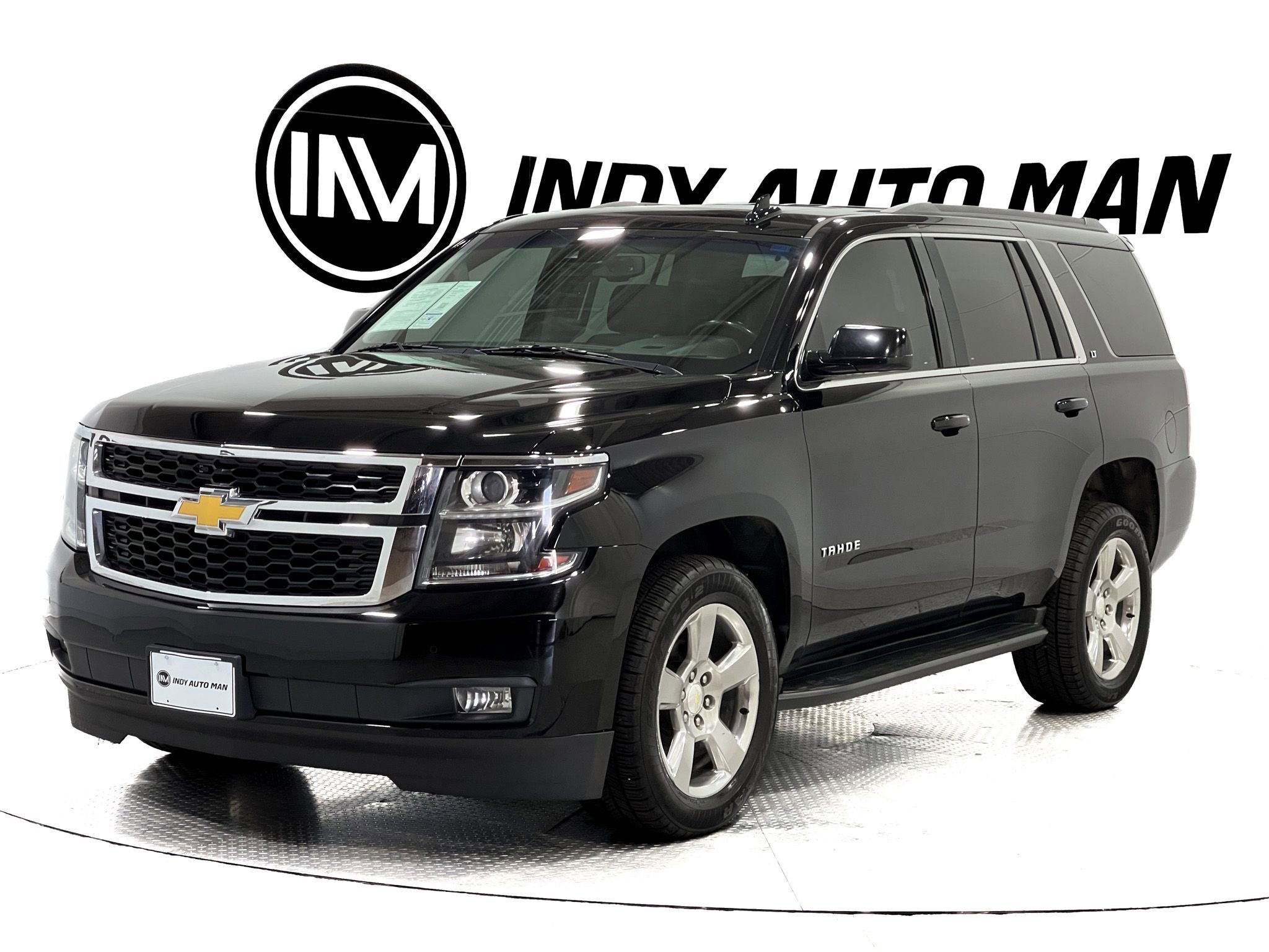 Used 2018 Chevrolet Tahoe LT w/ Luxury Package AWD/4WD image 8