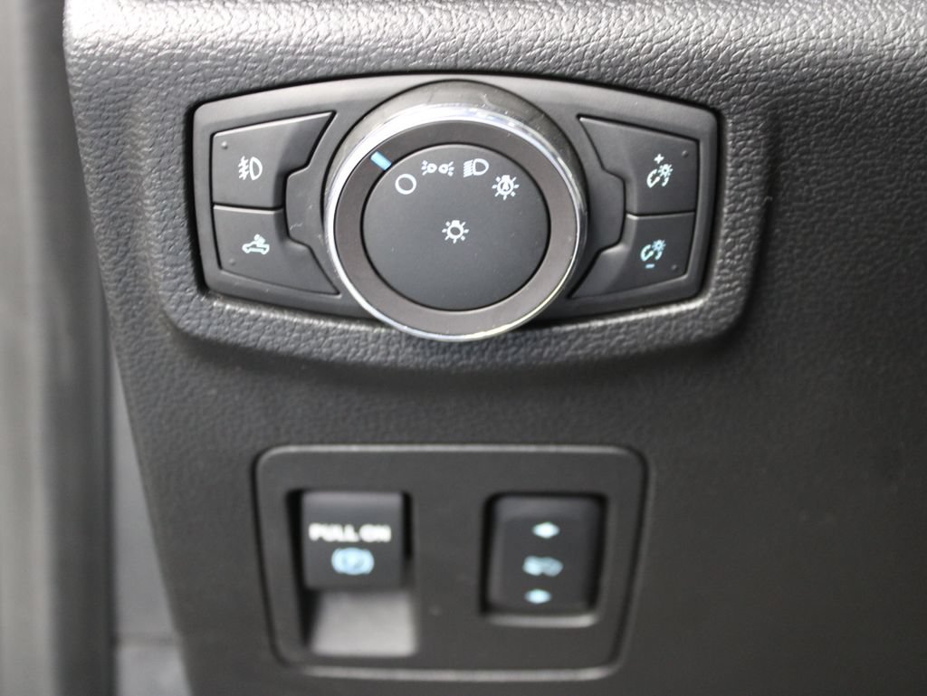 Used 2018 Ford F150 Lariat w/ Equipment Group 502A Luxury AWD/4WD image 49