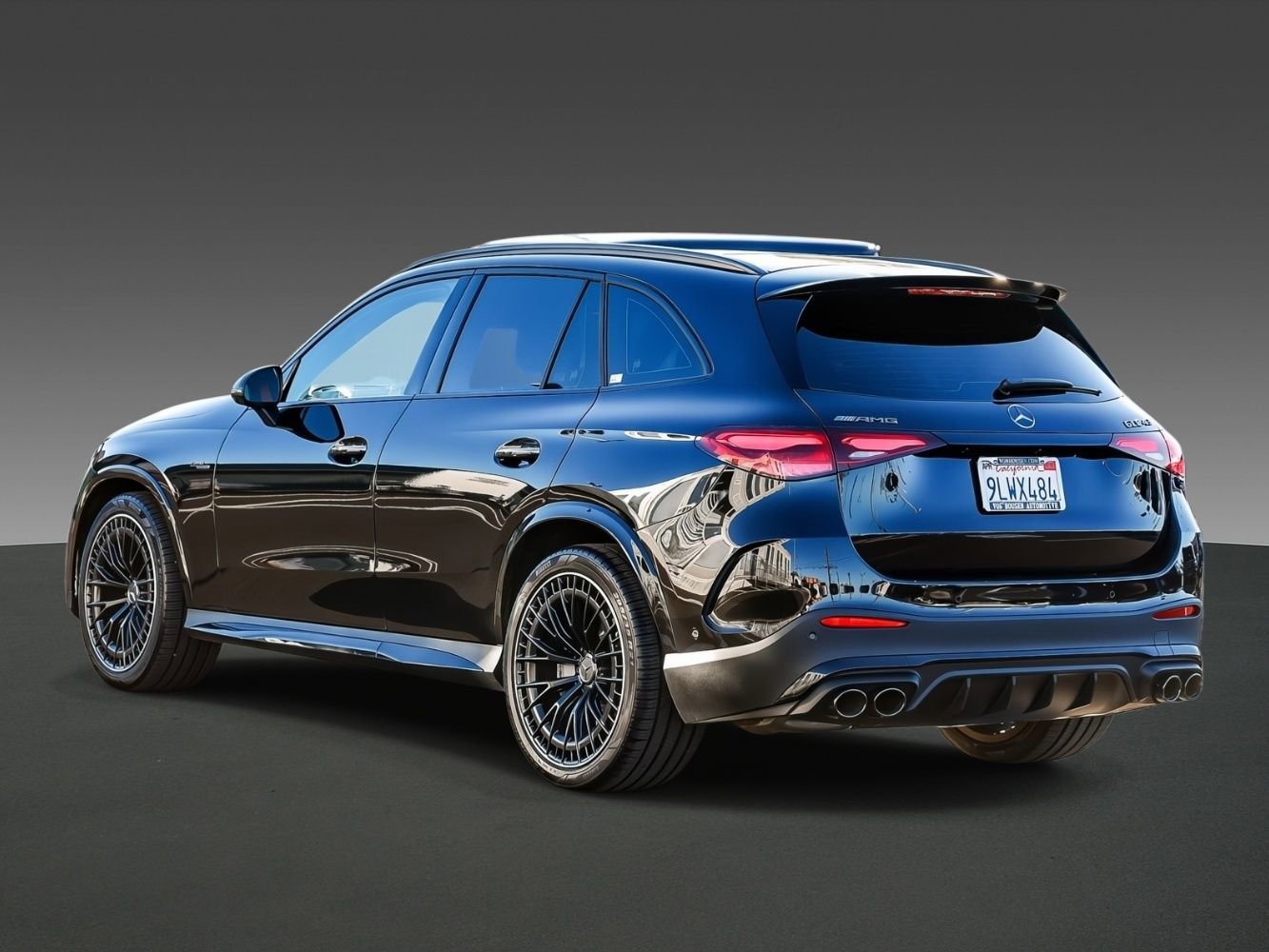 Used 2024 Mercedes-Benz GLC 43 AMG 4MATIC image 2