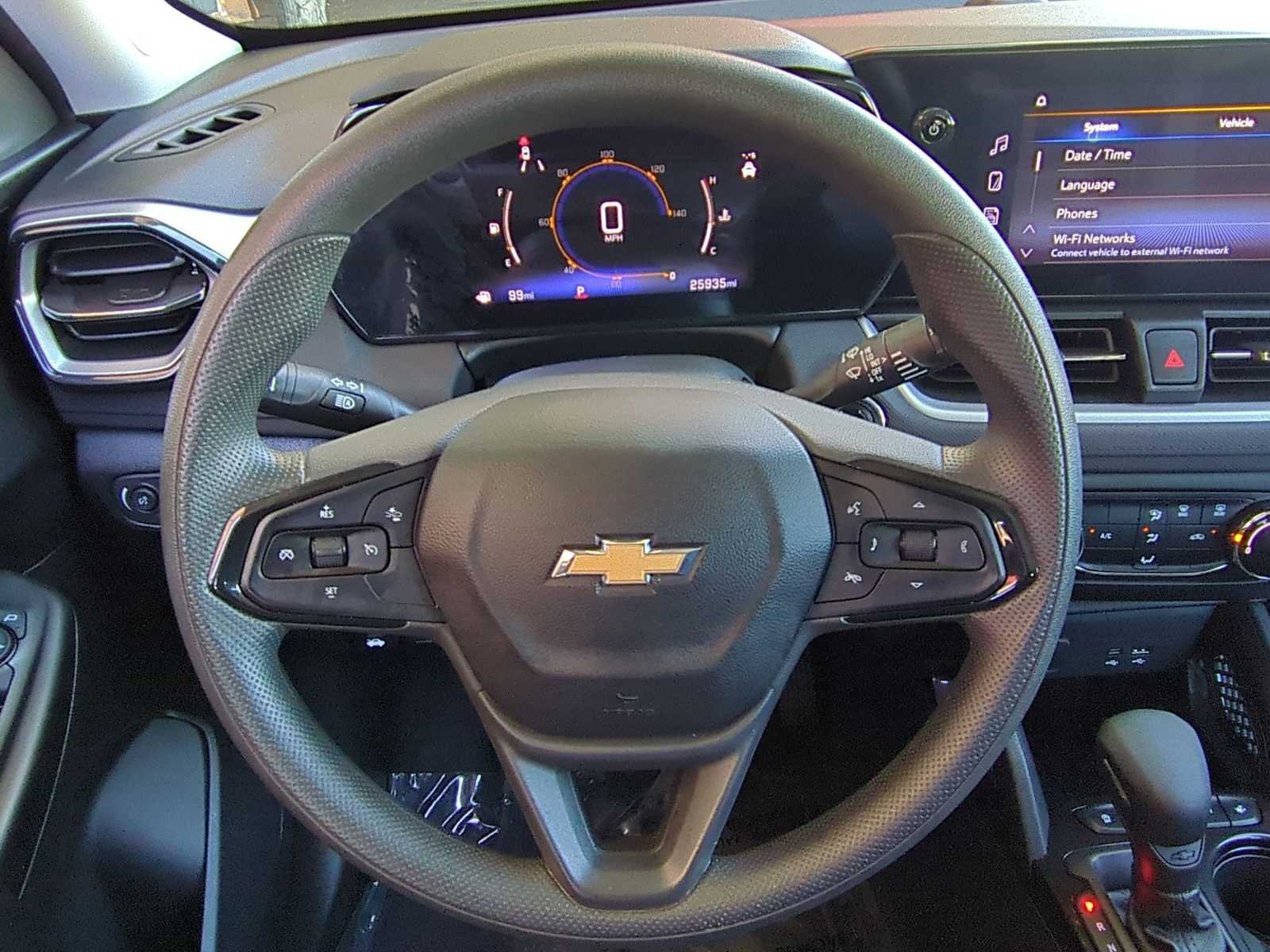 Used 2024 Chevrolet TrailBlazer LS FWD image 14