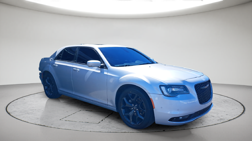 Used 2022 Chrysler 300 S RWD image 3