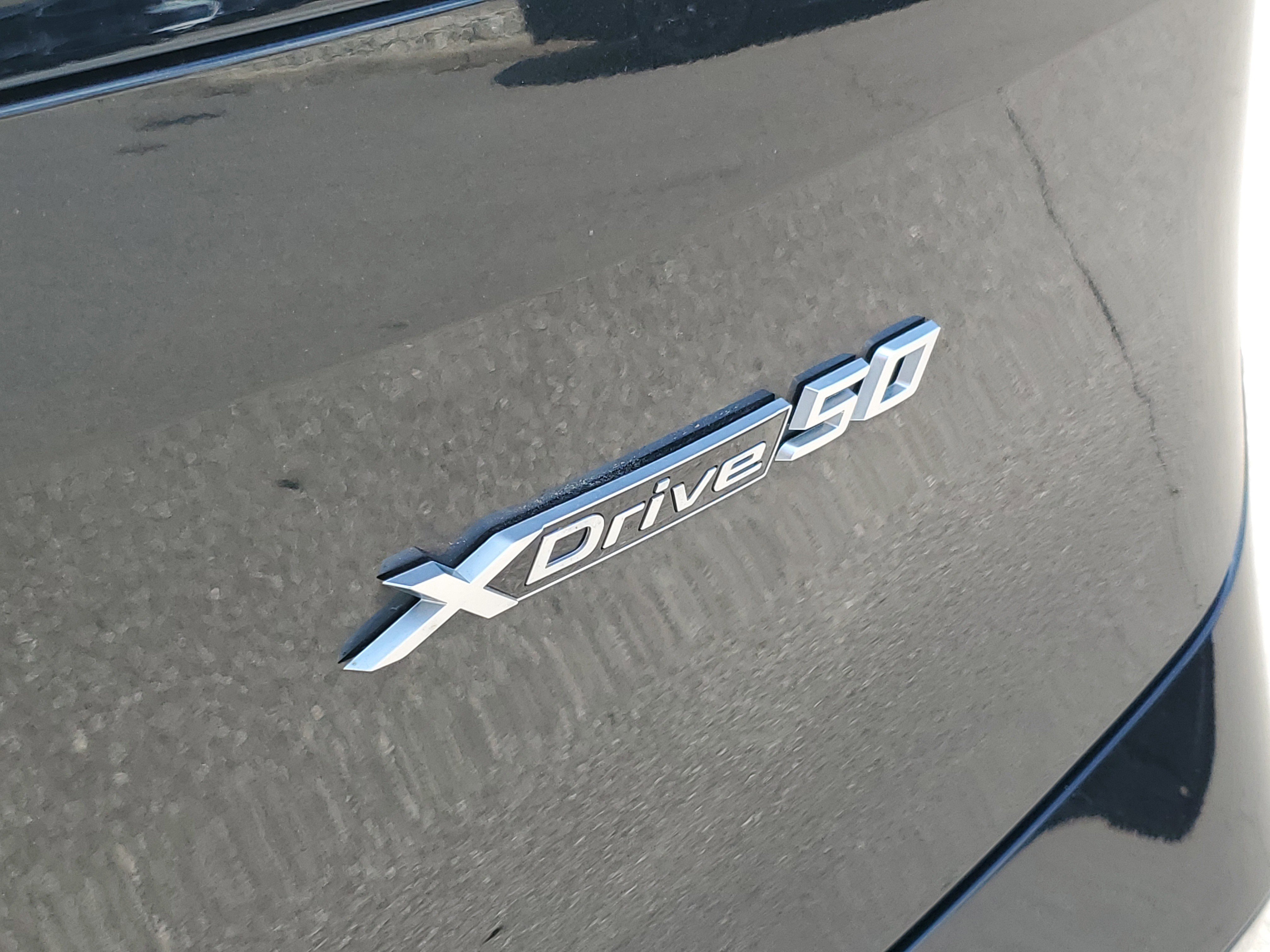 Certified 2024 BMW iX xDrive50 w/ Premium Package AWD/4WD image 27
