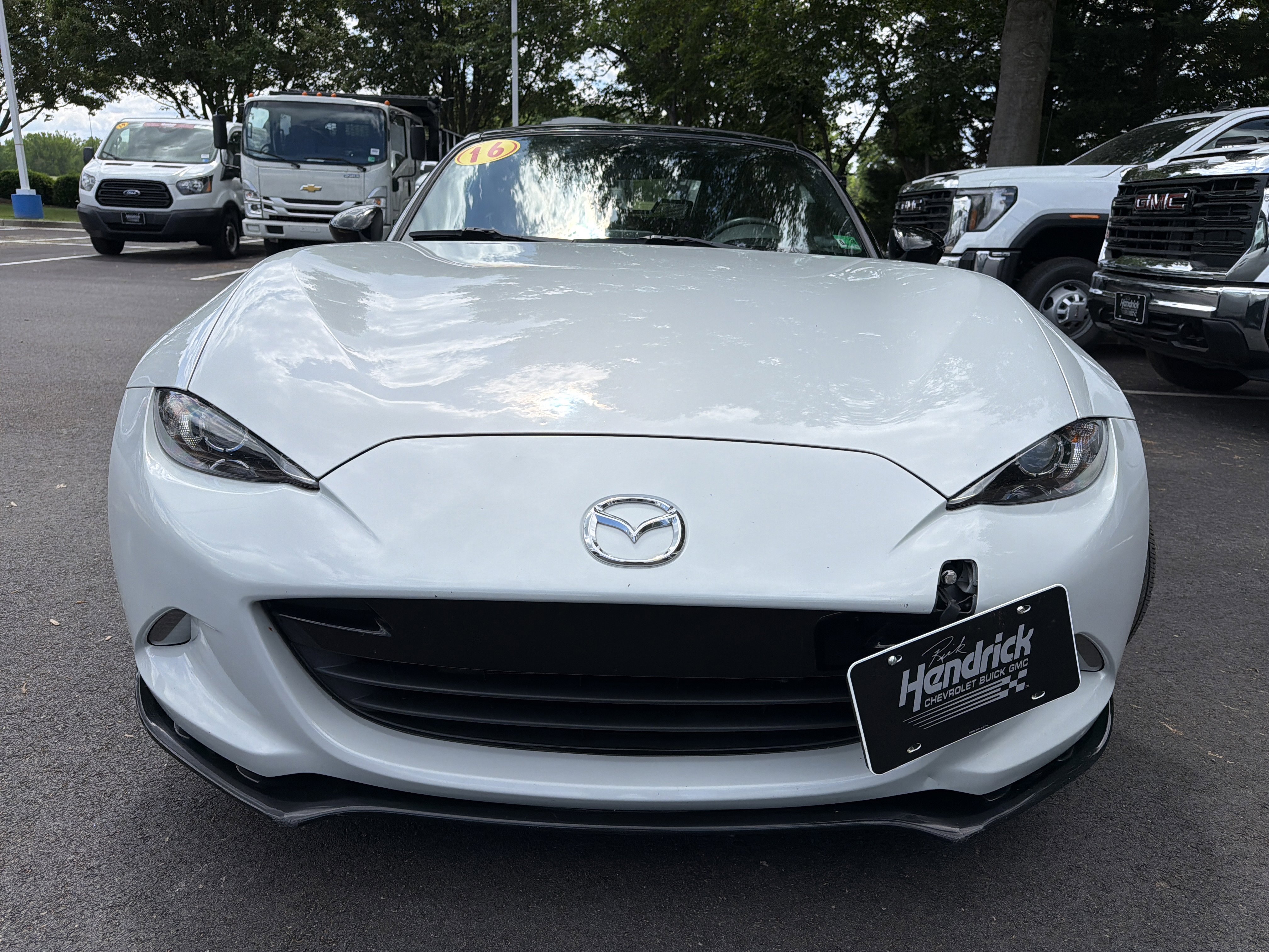 Used 2016 MAZDA MX-5 Miata Club w/ Brembo/BBS Package RWD image 3