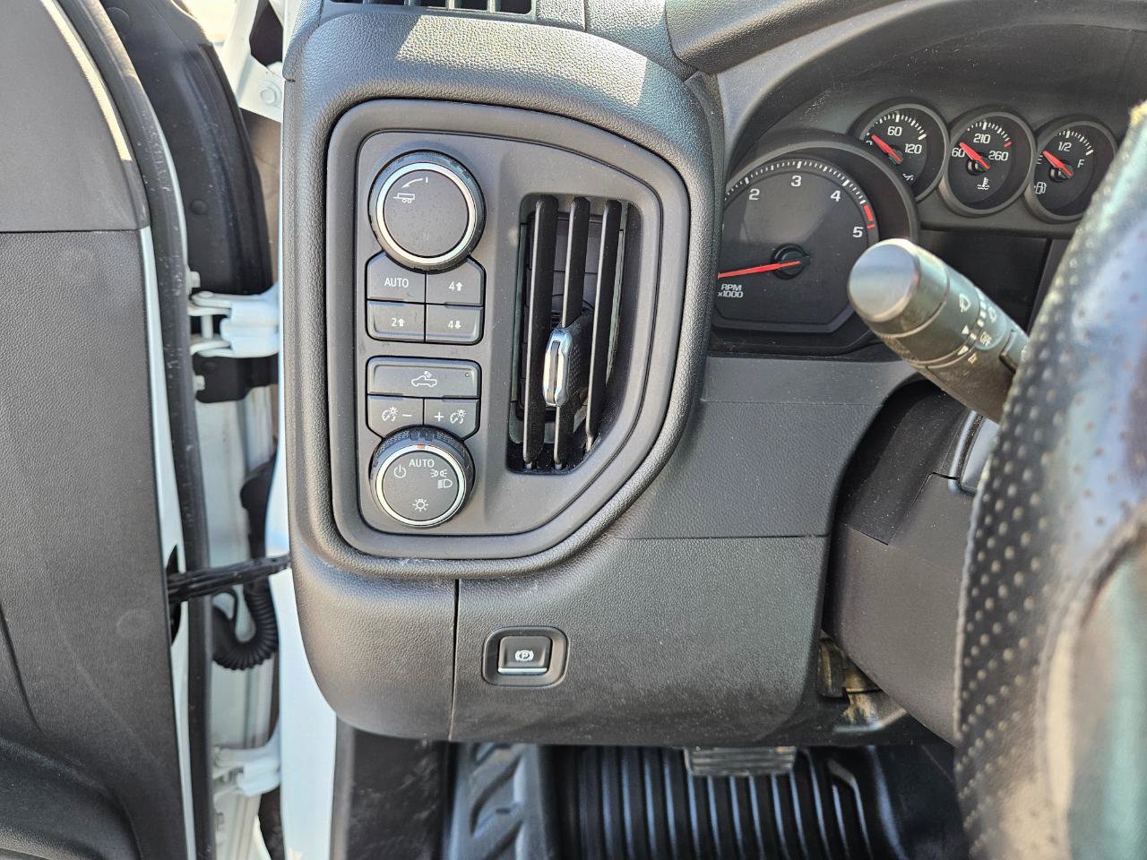 Used 2021 Chevrolet Silverado 3500 W/T w/ WT Convenience Package AWD/4WD image 24