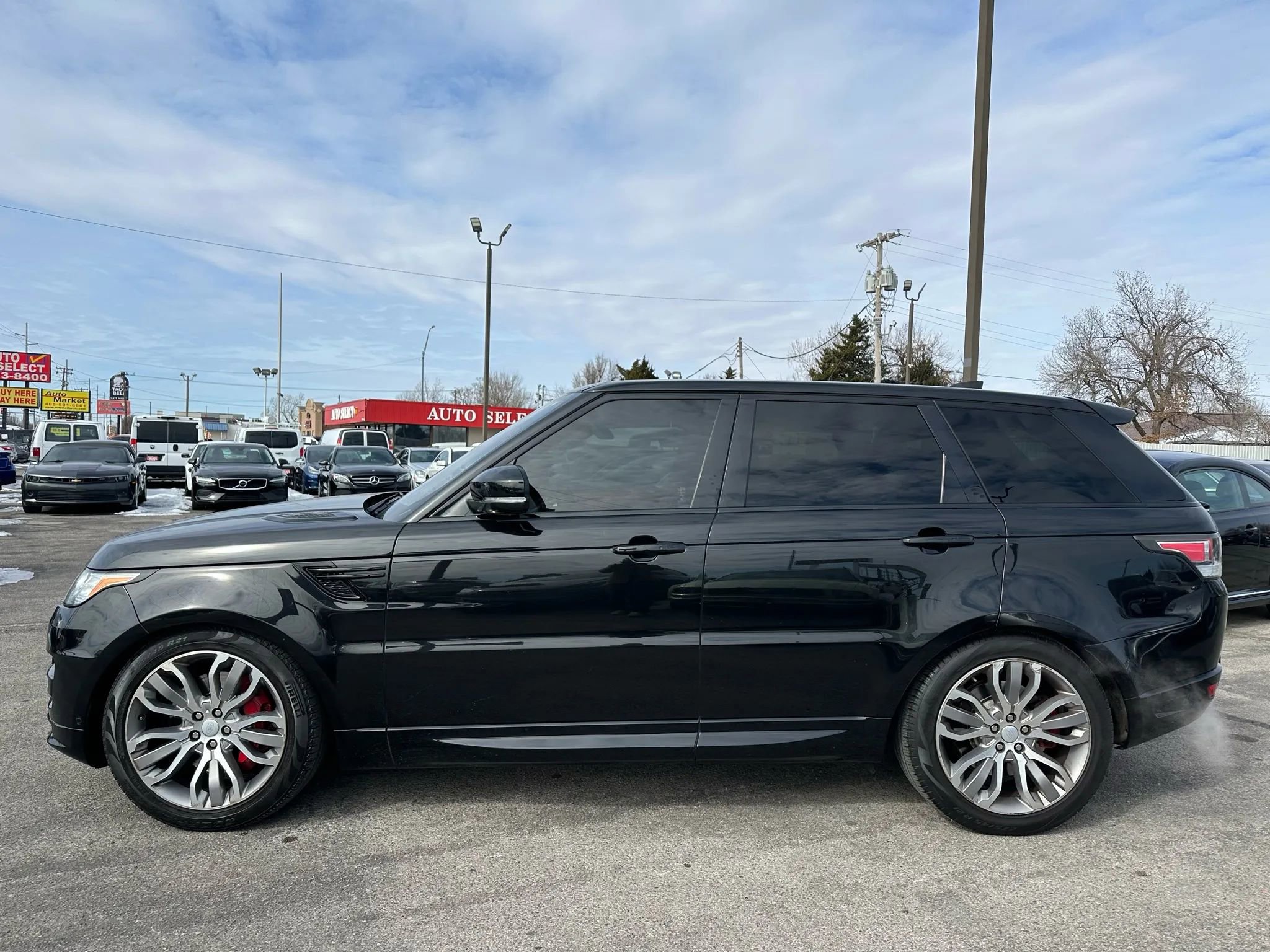 Used 2017 Land Rover Range Rover Sport HSE Dynamic AWD/4WD image 35