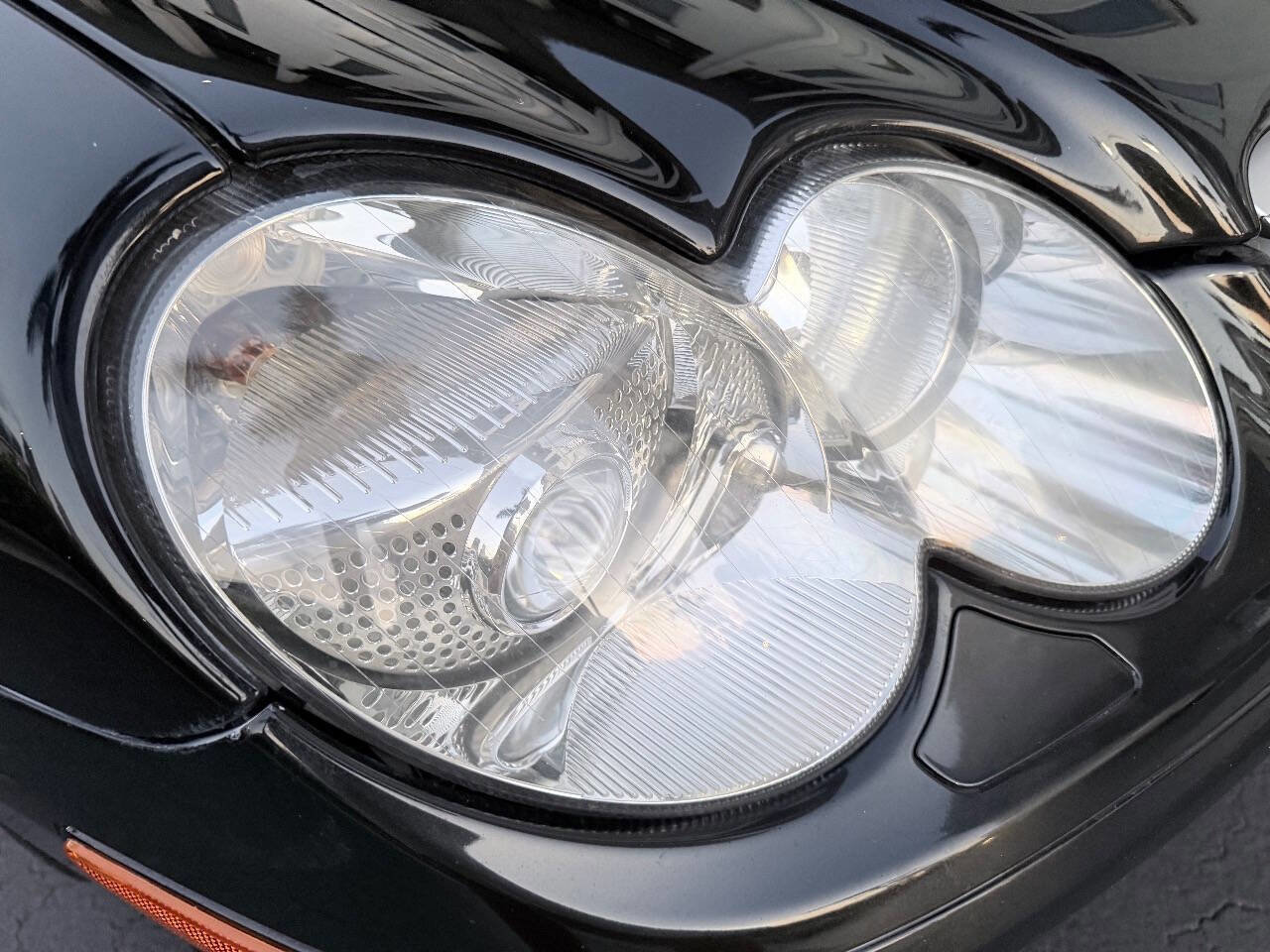 Used 2007 Mercedes-Benz SL 550 w/ Premium Pkg I image 28