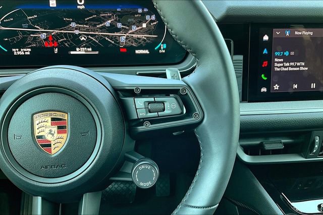 Used 2026 Porsche Cayenne image 12