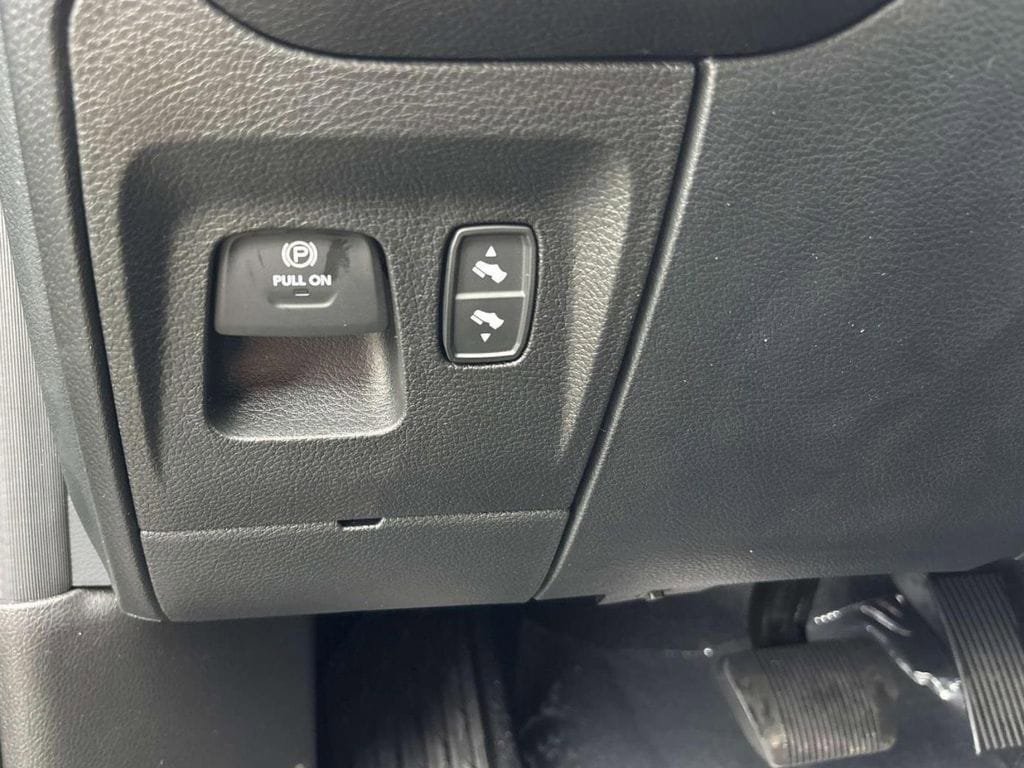 New 2026 RAM 1500 Big Horn AWD/4WD image 8