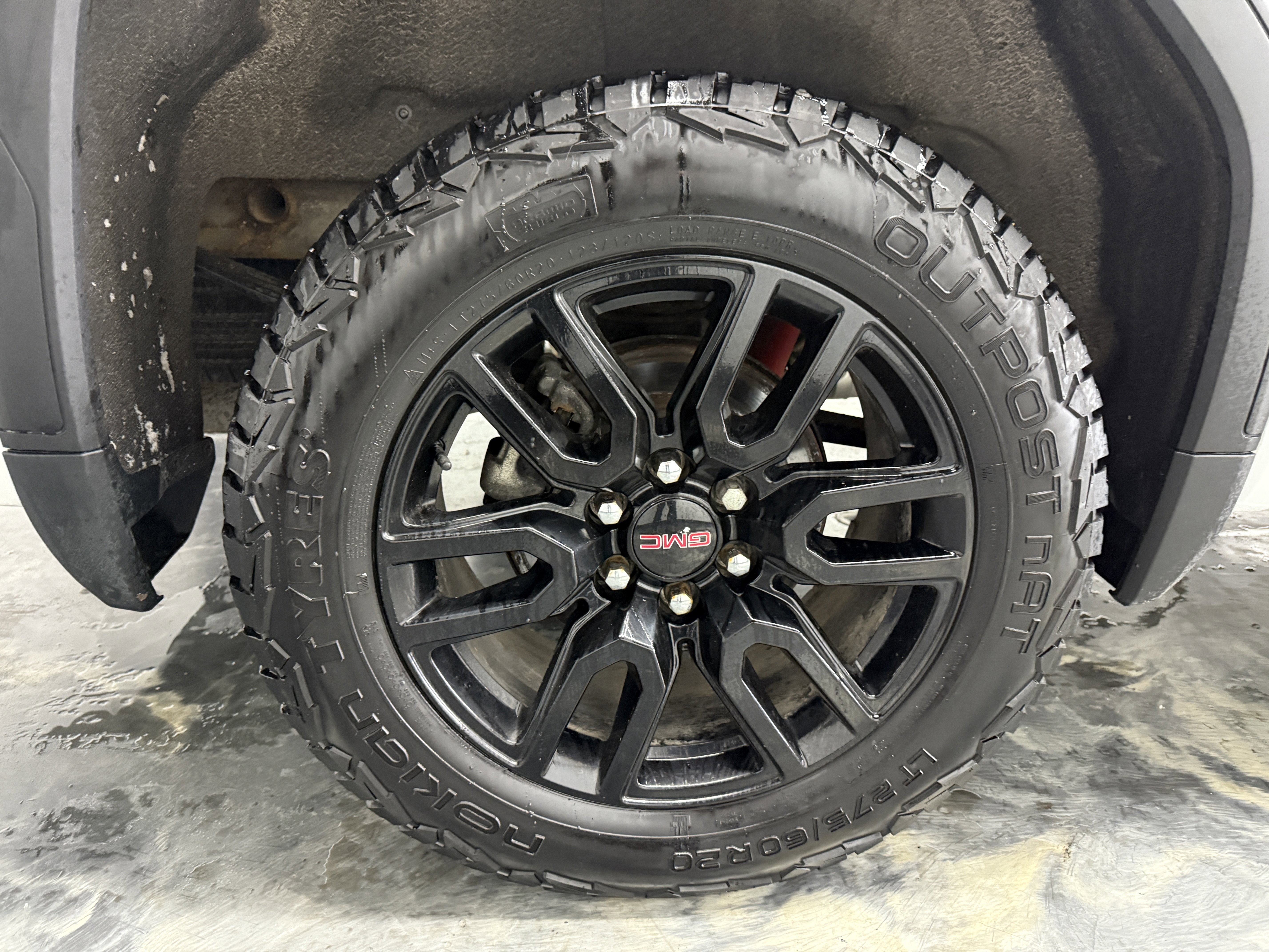 Used 2022 GMC Sierra 1500 Elevation w/ Preferred Package image 28