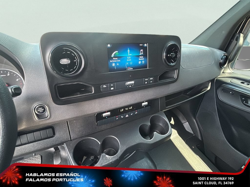 Used 2024 Mercedes-Benz Sprinter 2500 image 20