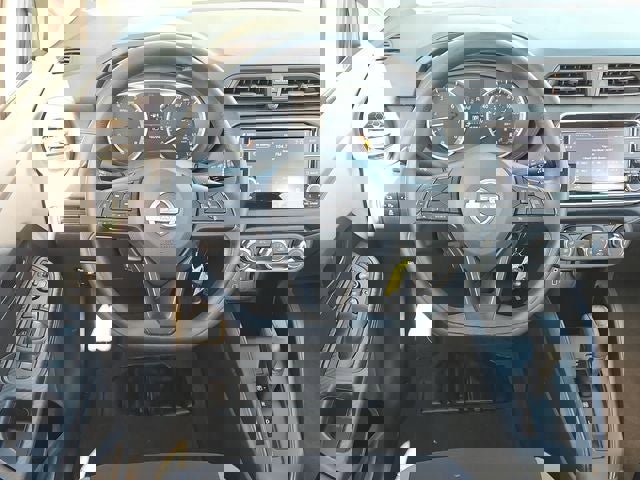 Used 2025 Nissan Versa S image 17