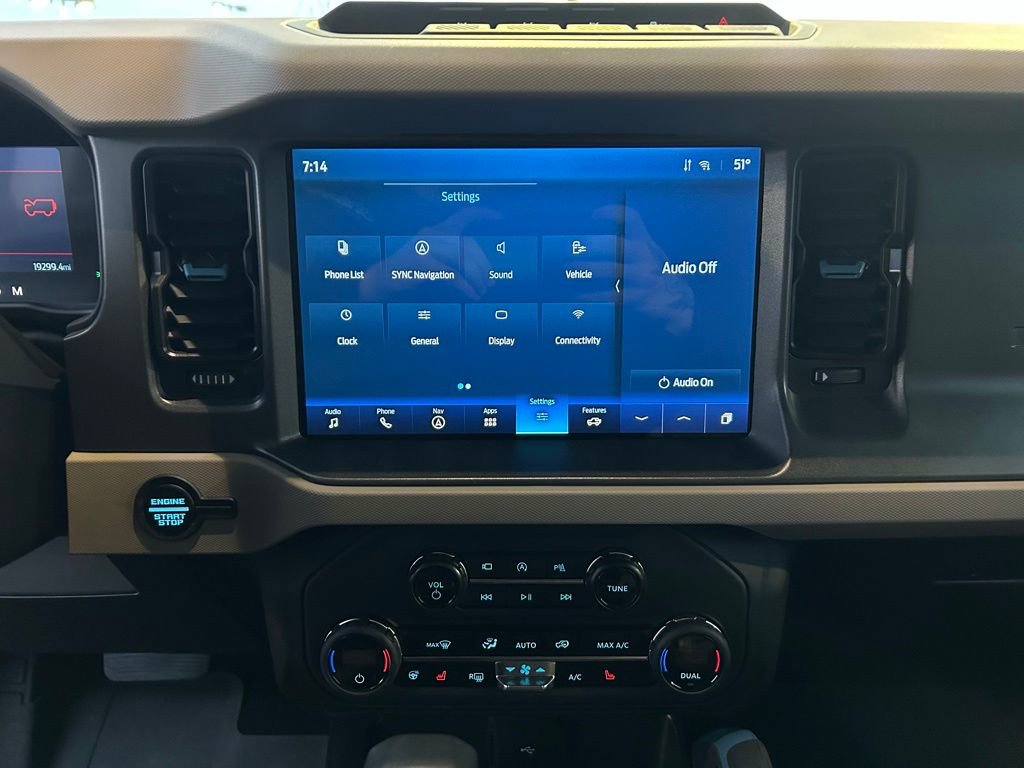 Used 2024 Ford Bronco Wildtrak image 17