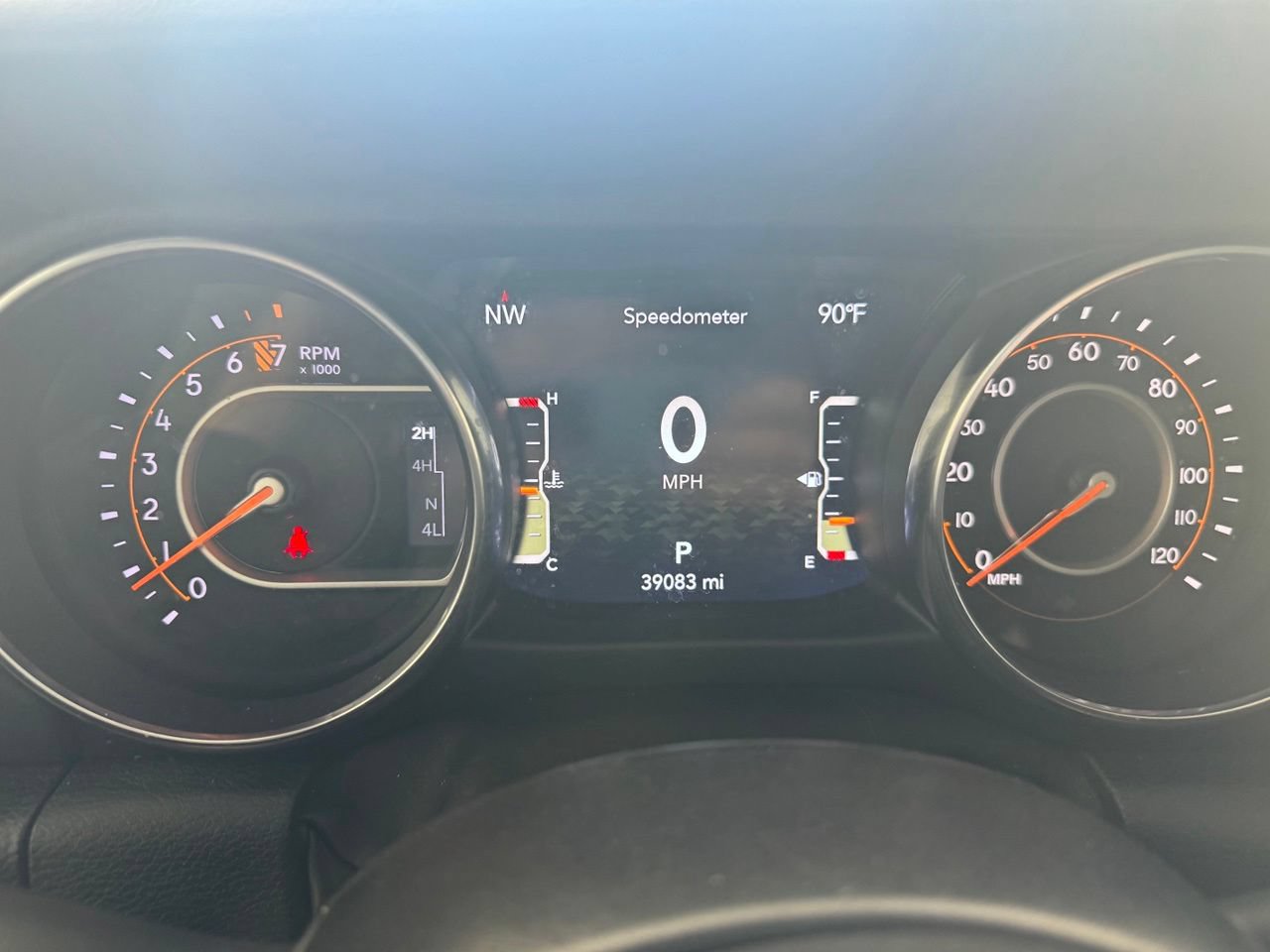 Used 2022 Jeep Gladiator Overland AWD/4WD image 4