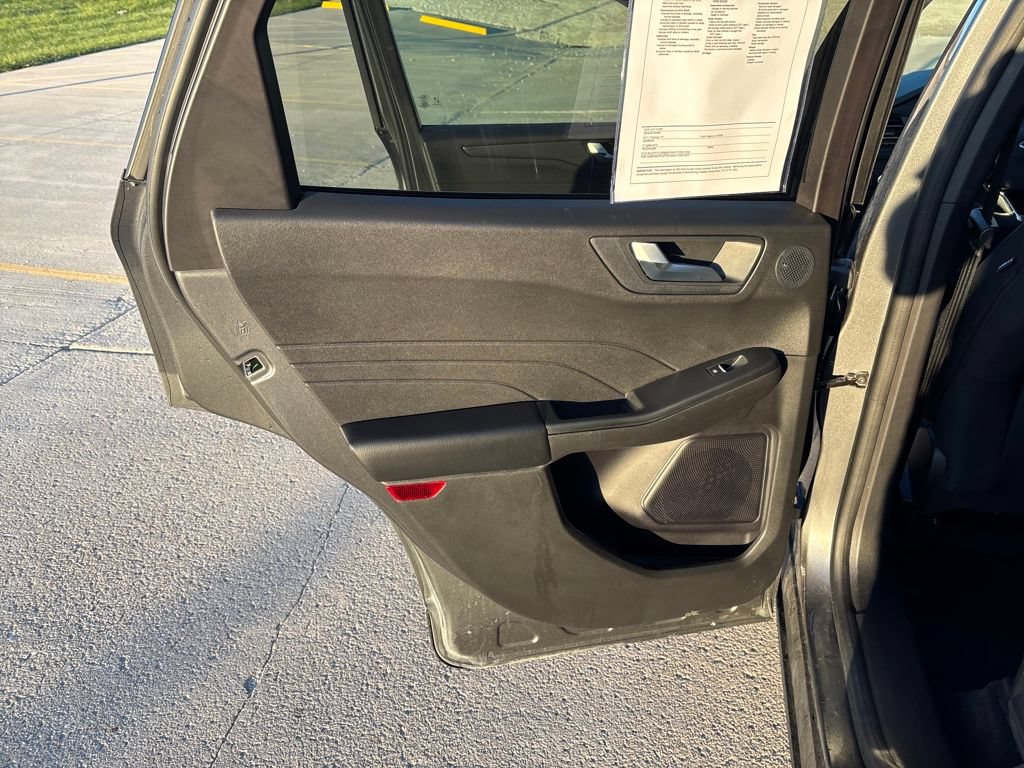 Used 2023 Ford Escape Active w/ Tech Pack #2 AWD/4WD image 27