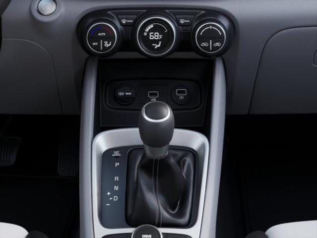 New 2025 Hyundai Venue SEL FWD image 16